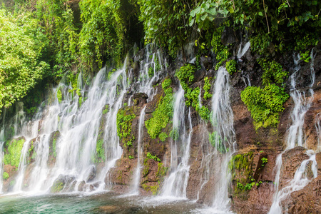 Chorros 卡列拉, 萨尔瓦多 Juayua 村附近的瀑布集之一