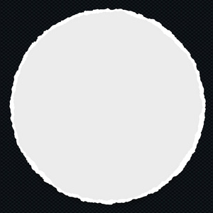 撕裂圆空白音符, 笔记本纸卡在黑色的平方背景上照片