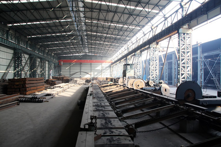 炼钢厂热钢浇注.大型铸造厂金属冶炼.钢铁工厂车间钢铁工业成套.