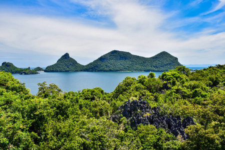 美丽的泰国海景 Angthong 国家海洋公园近苏梅岛岛在泰国湾