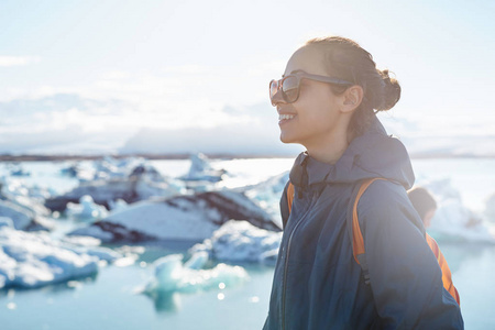 冰岛冰礁女子背包