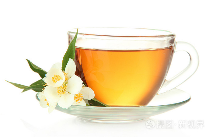 喝杯茶与茉莉花白色上孤立