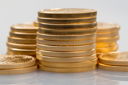 黄金一盎司等于多少克 _国际黄金一盎司多少钱现在