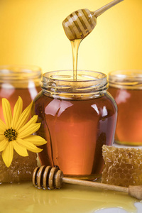 甜的新鲜的蜂蜜