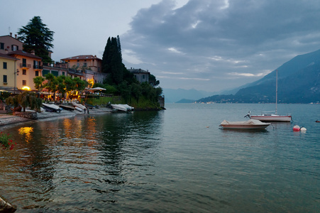 在意大利科莫湖 varenna