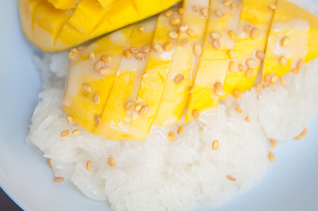糯稻和芒果泰国甜点