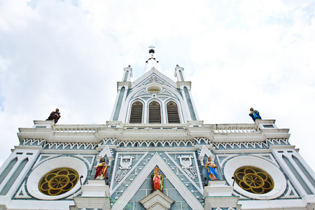 白教会在泰国夜功府
