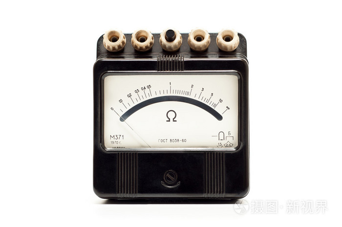 复古古代欧姆表的特写
