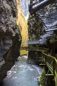 峡谷 Trient 在瓦莱州小行政区瑞士在阿尔卑斯