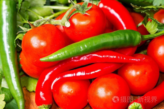 西红柿和红辣椒