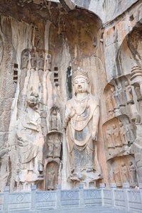 著名的龙门石窟佛像菩萨像