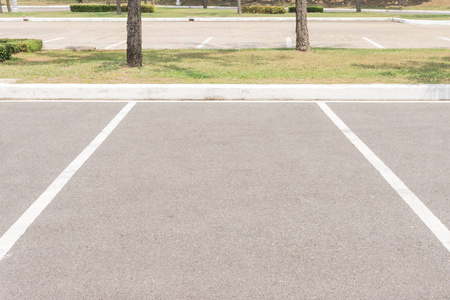 停车场室外图片-停车场室外素材-停车场室外插画-摄图新视界