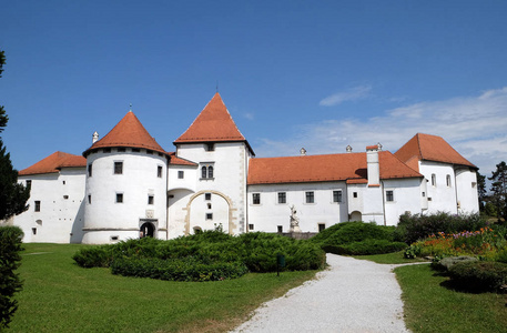 Varazdin 城堡在老镇, 最初修造在第十三世纪在 Varazdin, 克罗地亚