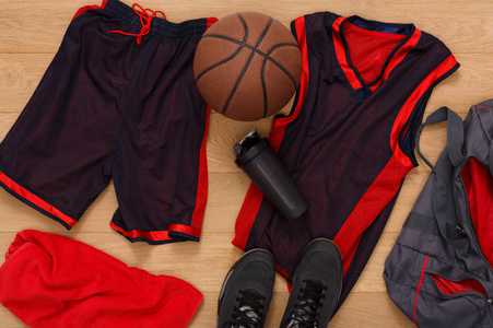 篮球运动员的衣服顶视图图片