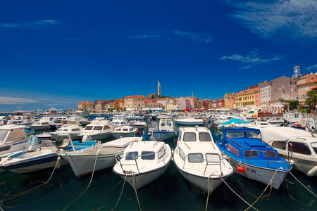  rovinj.   