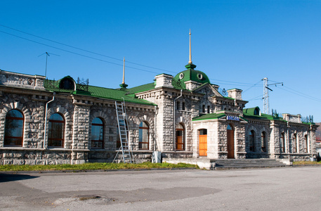 斯柳江卡铁路站