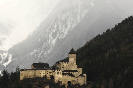 Castello di tures val pusteria italy