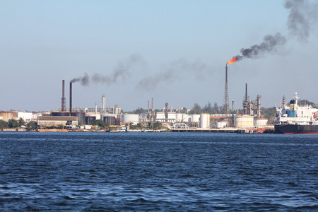 炼油厂污染