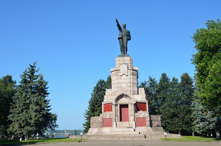 科斯特罗马列宁纪念碑