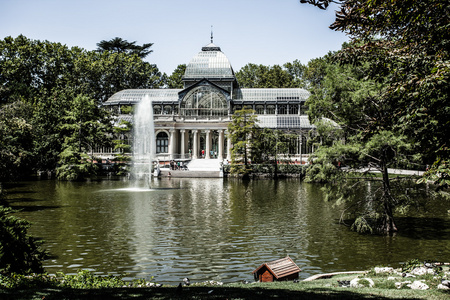 马德里 palacio de cristal 在丽池公园玻璃水晶宫殿西班牙