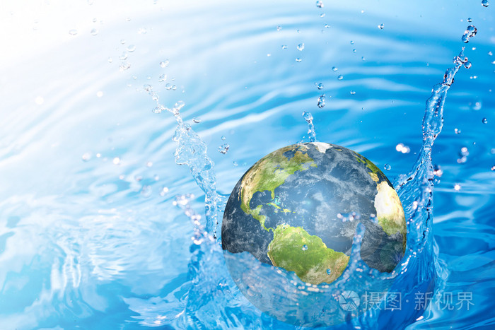 地球落入水由n提供此图像元素