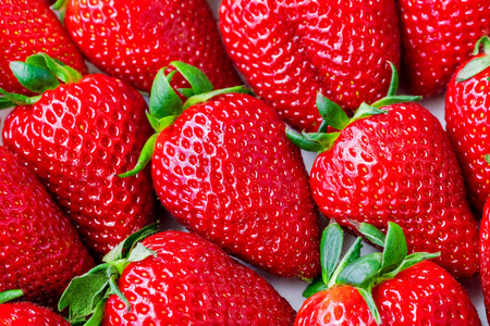 成熟的红草莓背景