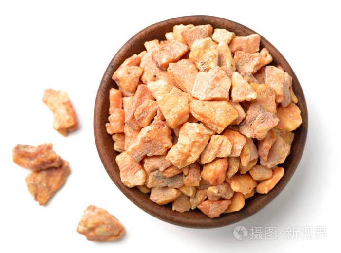 关闭的安息香树脂查出的白色背景