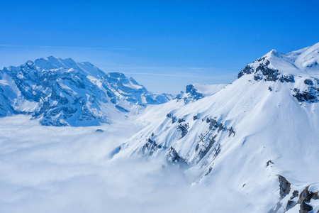 瑞士雪郎峰瑞士天际线的壮丽全景雪山