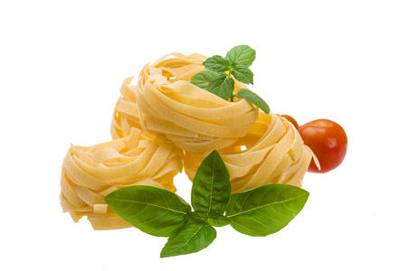 意大利面条与罗勒 番茄和薄荷