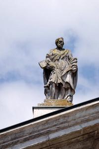 圣彼得的使徒, 在曼图亚大教堂的立面雕像献给圣彼得, 曼图亚, 意大利