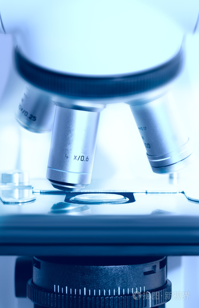 显微镜的科学发现的象征照片-正版商用图片06jxzv-摄图新视界