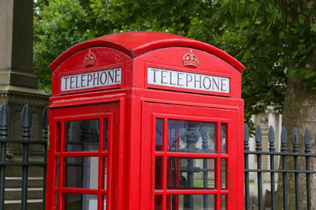 英国伦敦电话盒红色电话亭