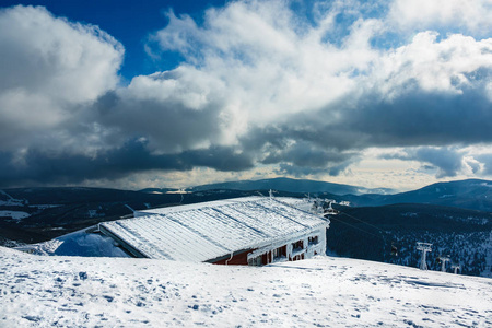 捷克共和国巨人山区雪的冬天