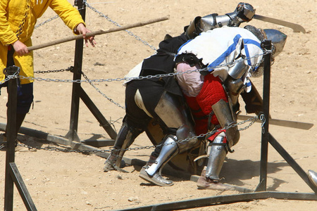 骑士在以色列骑士队中的剑战