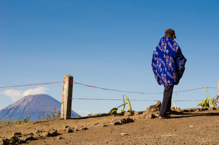 溴腾格里 semeru 国家公园的装载 semeru 