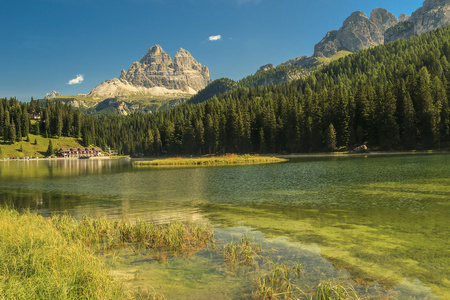 密苏里娜湖和 tre 犯罪 di lavaredo 在背景下，白云石阿尔卑斯山