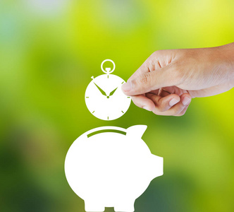 时钟和存钱库, 节省时间的概念照片