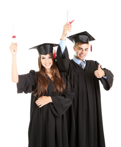 两个快乐即将毕业的学生在白色隔离
