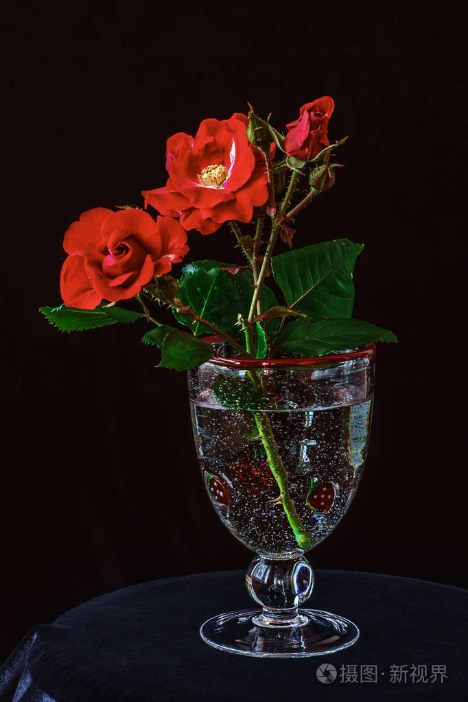 红玫瑰玻璃酒杯