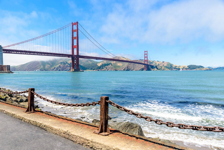 在旧金山, 加利福尼亚州, 美国的壮观的金门大桥的看法