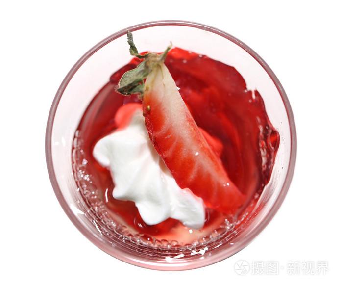 草莓果冻