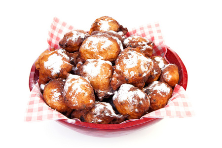 荷兰的甜甜圈也被称为 oliebollen，传统桩碗