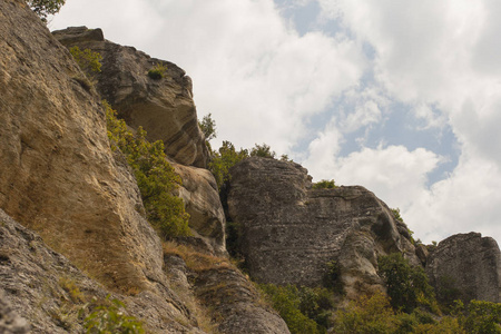 保加利亚的风景。巴尔干山脉。国家历史考古保护区斑