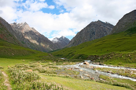 ashukashka 苏谷 天山山脉 吉尔吉斯斯坦