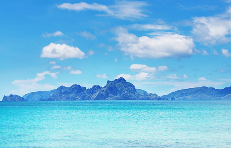 海上湾和山群岛，菲律宾巴拉望岛的惊人美丽的景色