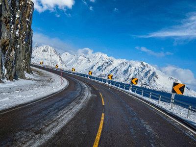 冬季在挪威的道路