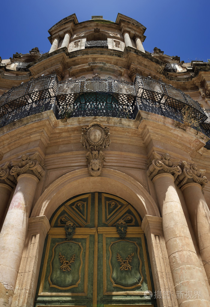 圣约翰大教堂巴洛克风格的正面