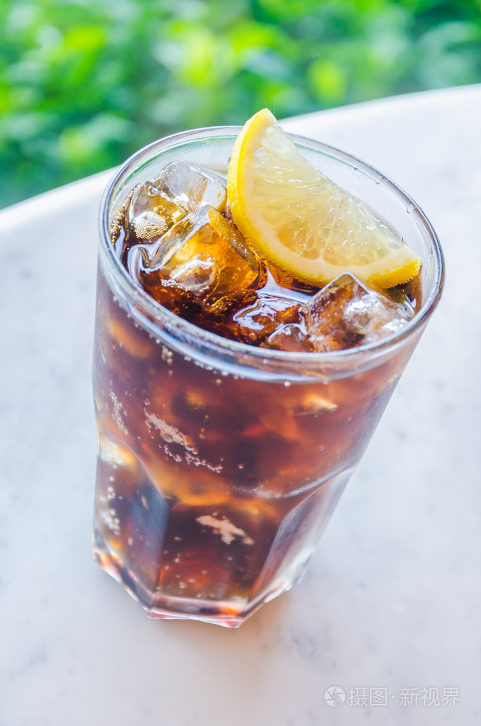 柠檬可乐玻璃
