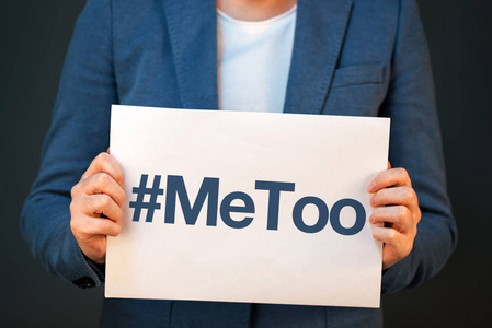 标签 Metoo 概念图像