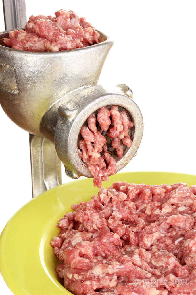 在工作的绞肉机